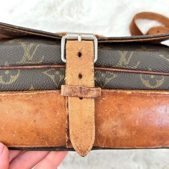 Vintage Louis Vuitton Monogram Cartouchiere - Picture 8 of 10